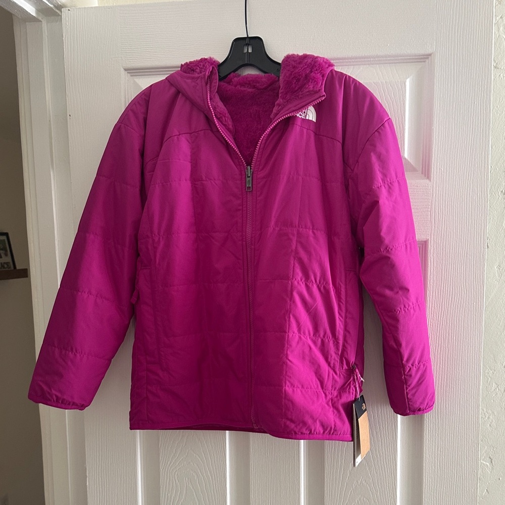 The North Face Girls' Bright Magenta Puffer Jacket with Plush Lining—NWT